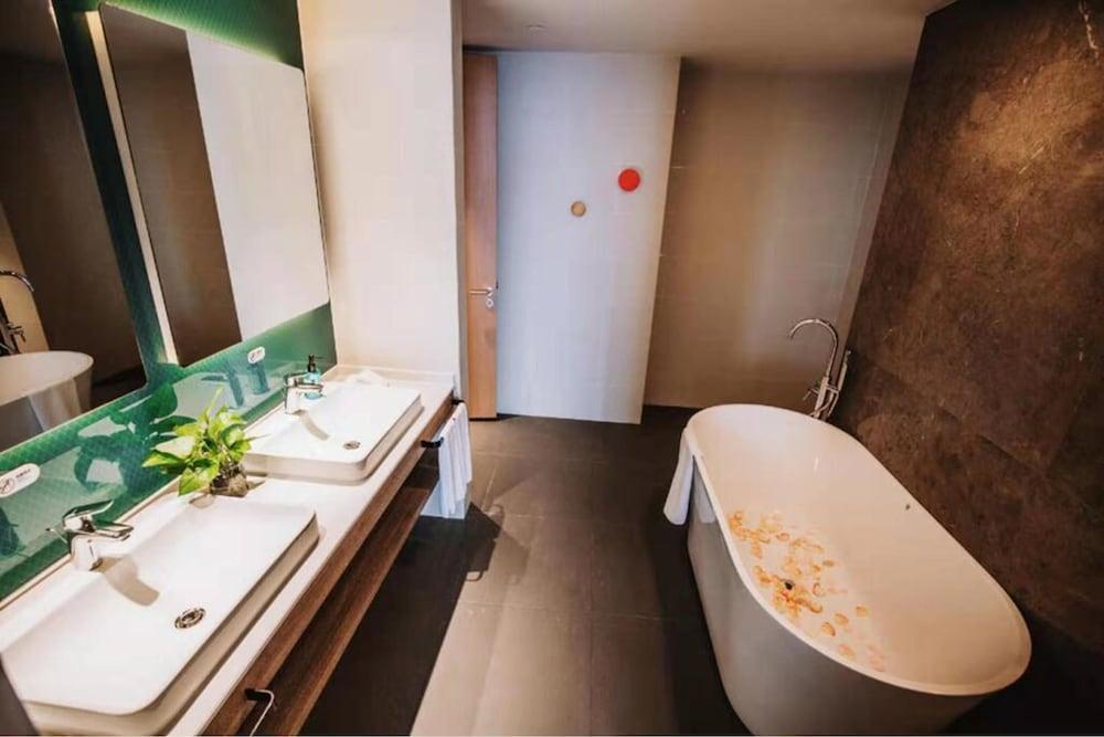 Holiday Inn Express Ningbo Fenghua By Ihg Exterior foto